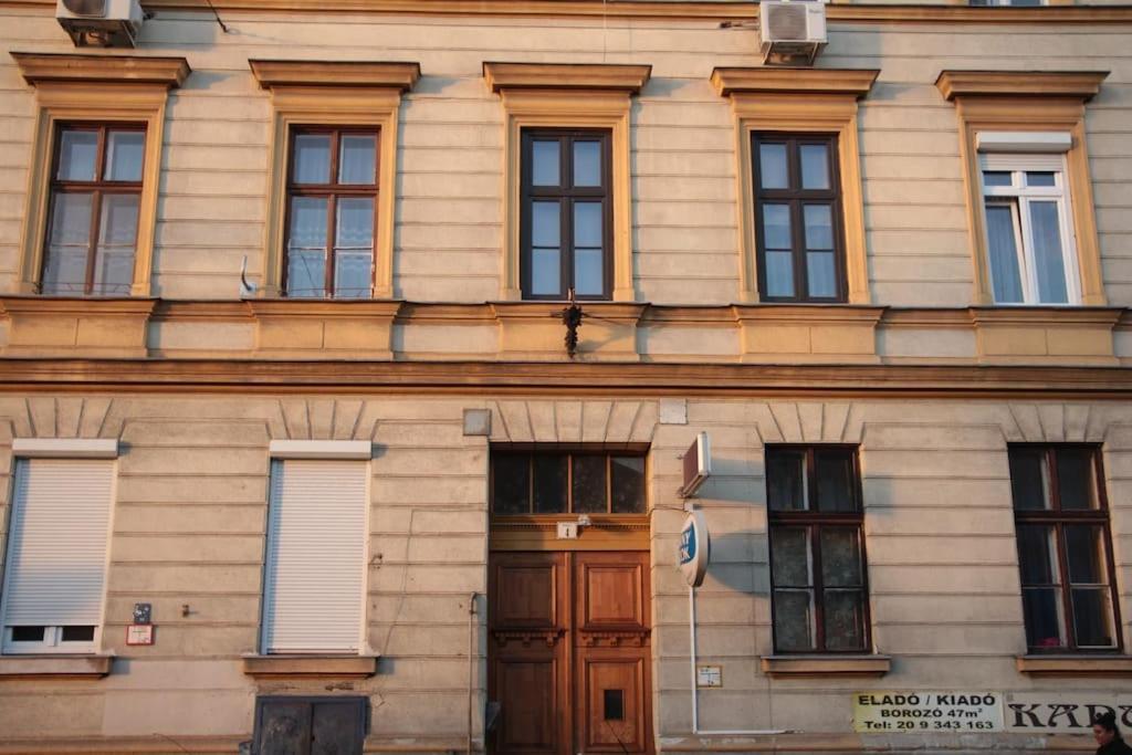 Bright Sunny Apt At Keleti Station,Near Citycenter บูดาเปสต์ ภายนอก รูปภาพ
